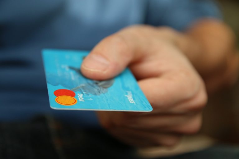 Os sistemas de Credit Scoring e a inversão da lógica consumerista